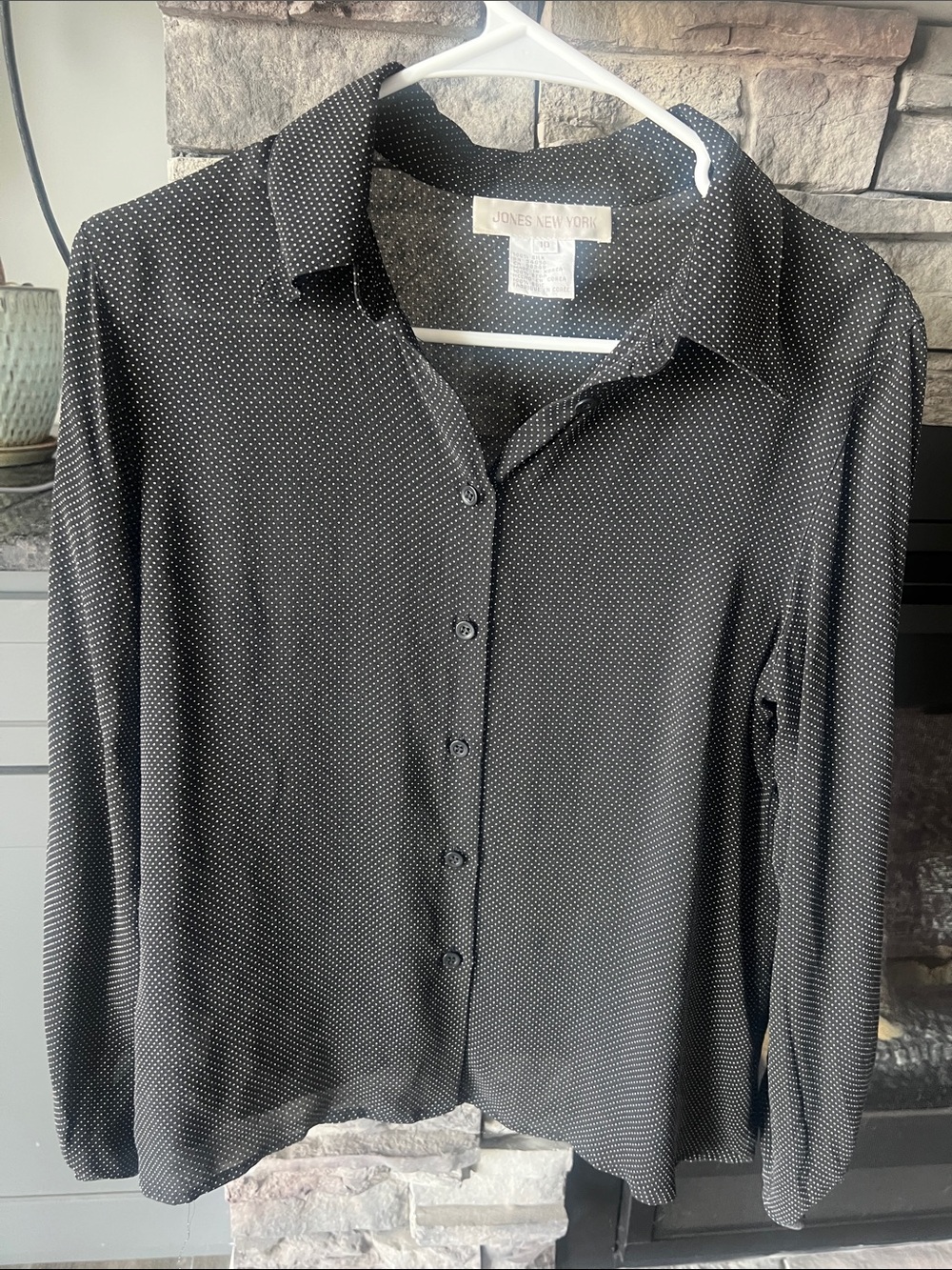Jones New York 100% silk Black Dot-Print Button Front Blouse